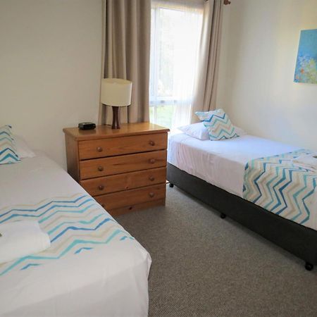 The Shores Holiday Apartments Mackay Værelse billede