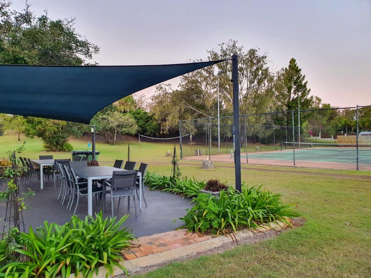 The Shores Holiday Apartments Mackay Eksteriør billede