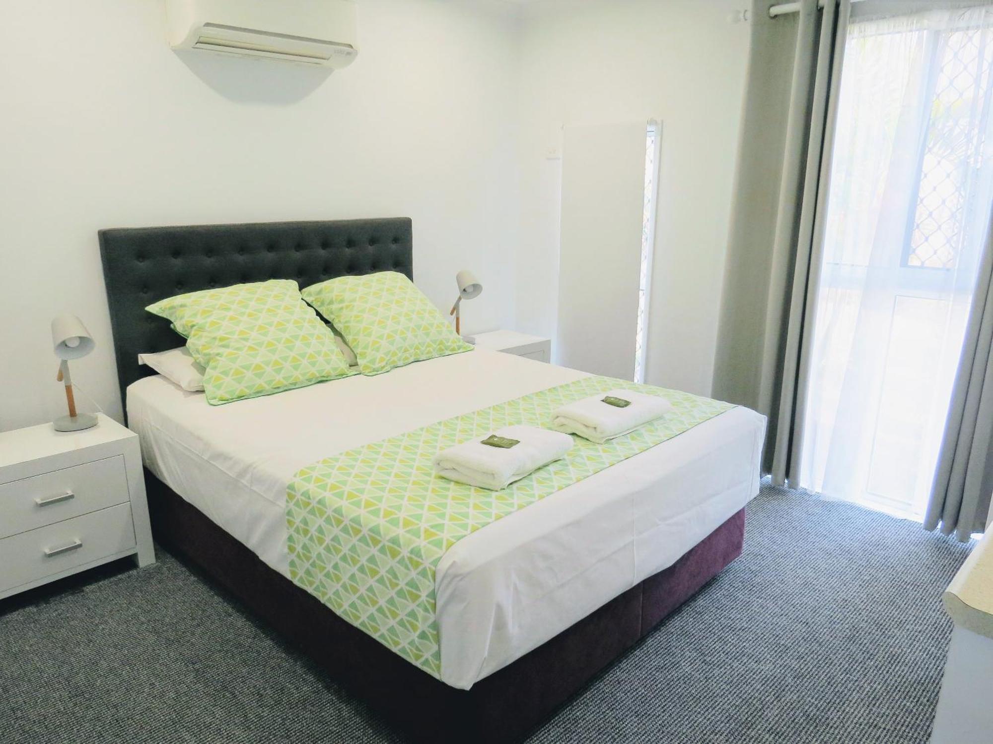 The Shores Holiday Apartments Mackay Værelse billede