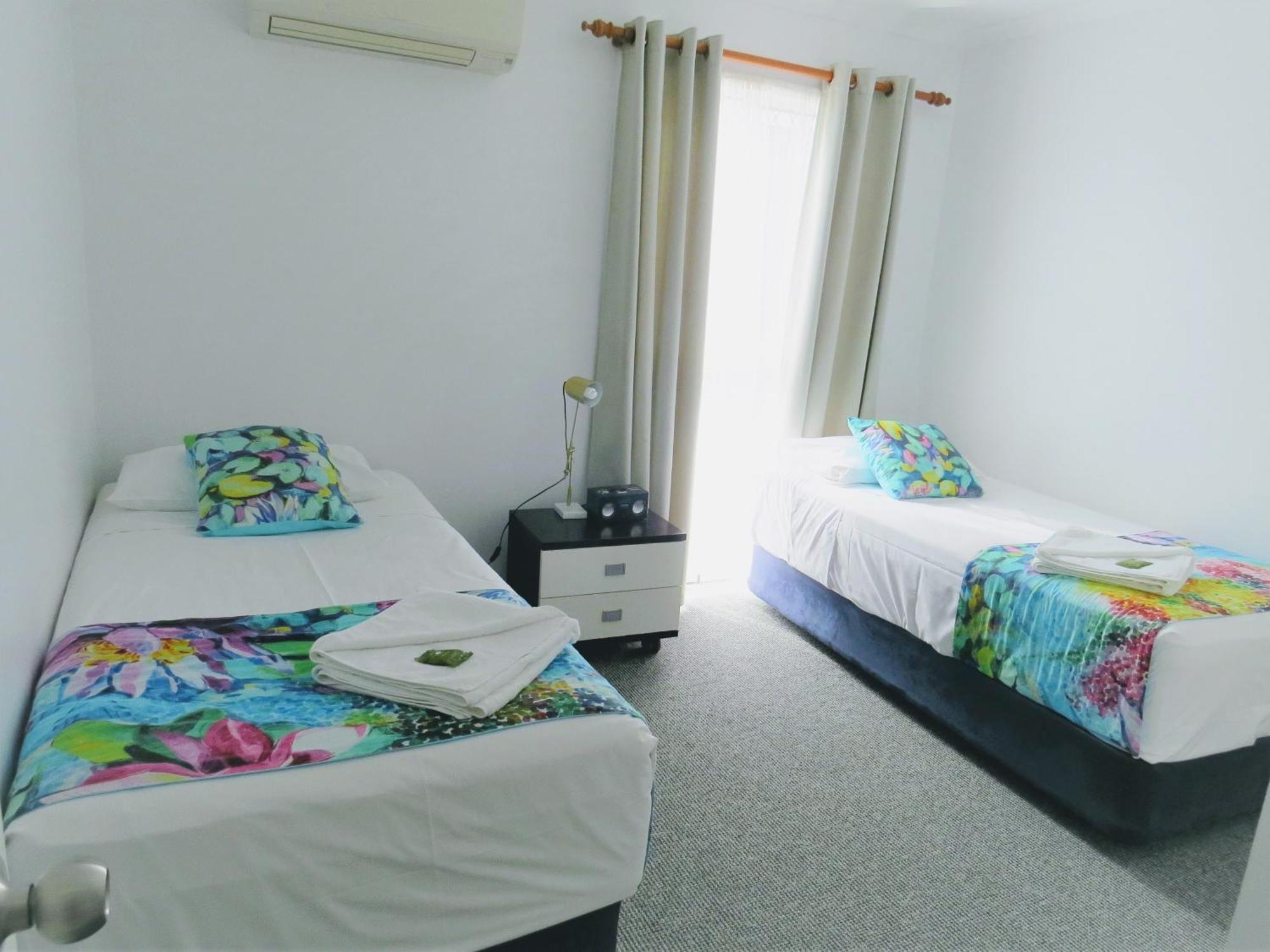 The Shores Holiday Apartments Mackay Værelse billede