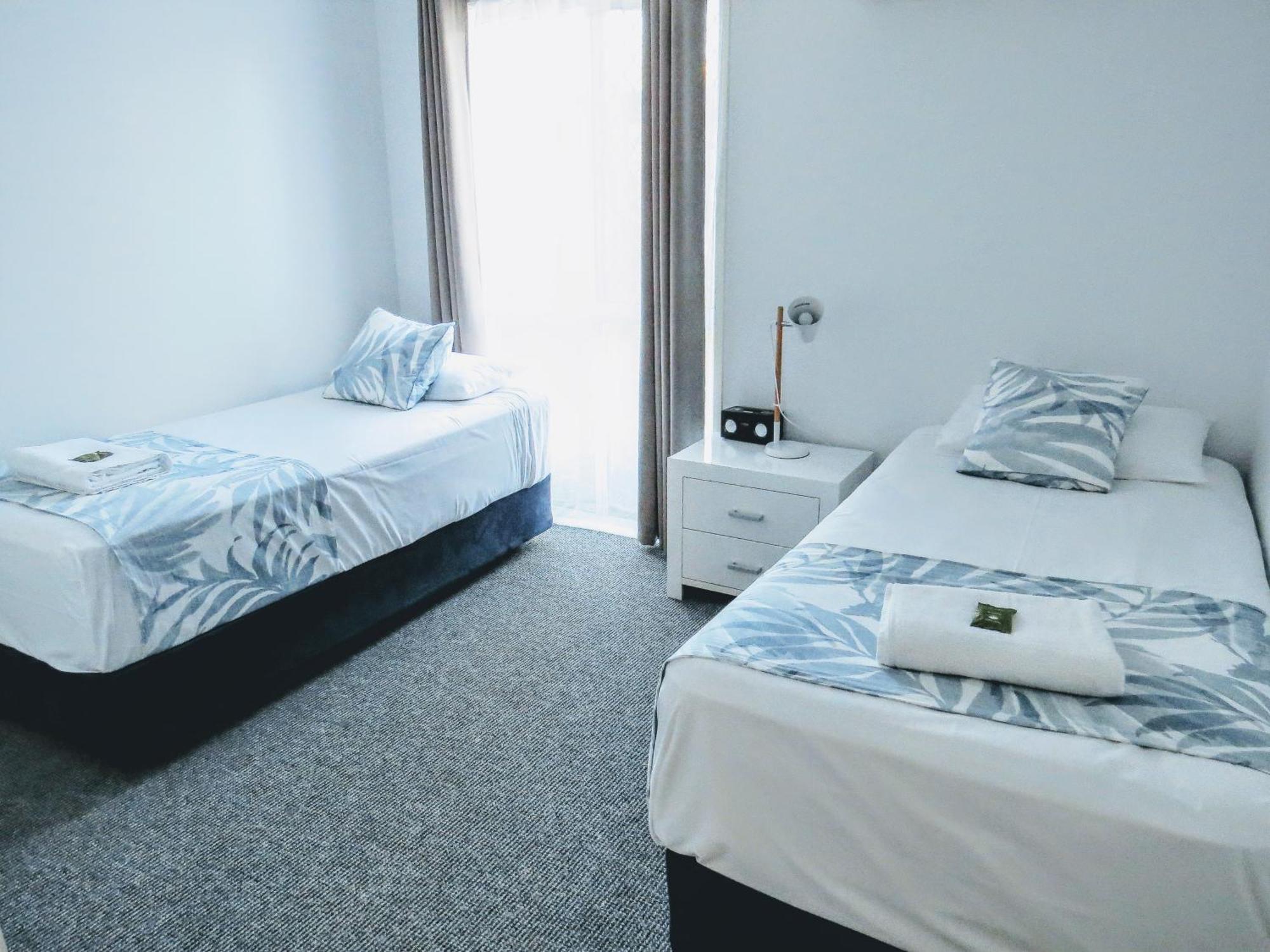 The Shores Holiday Apartments Mackay Værelse billede