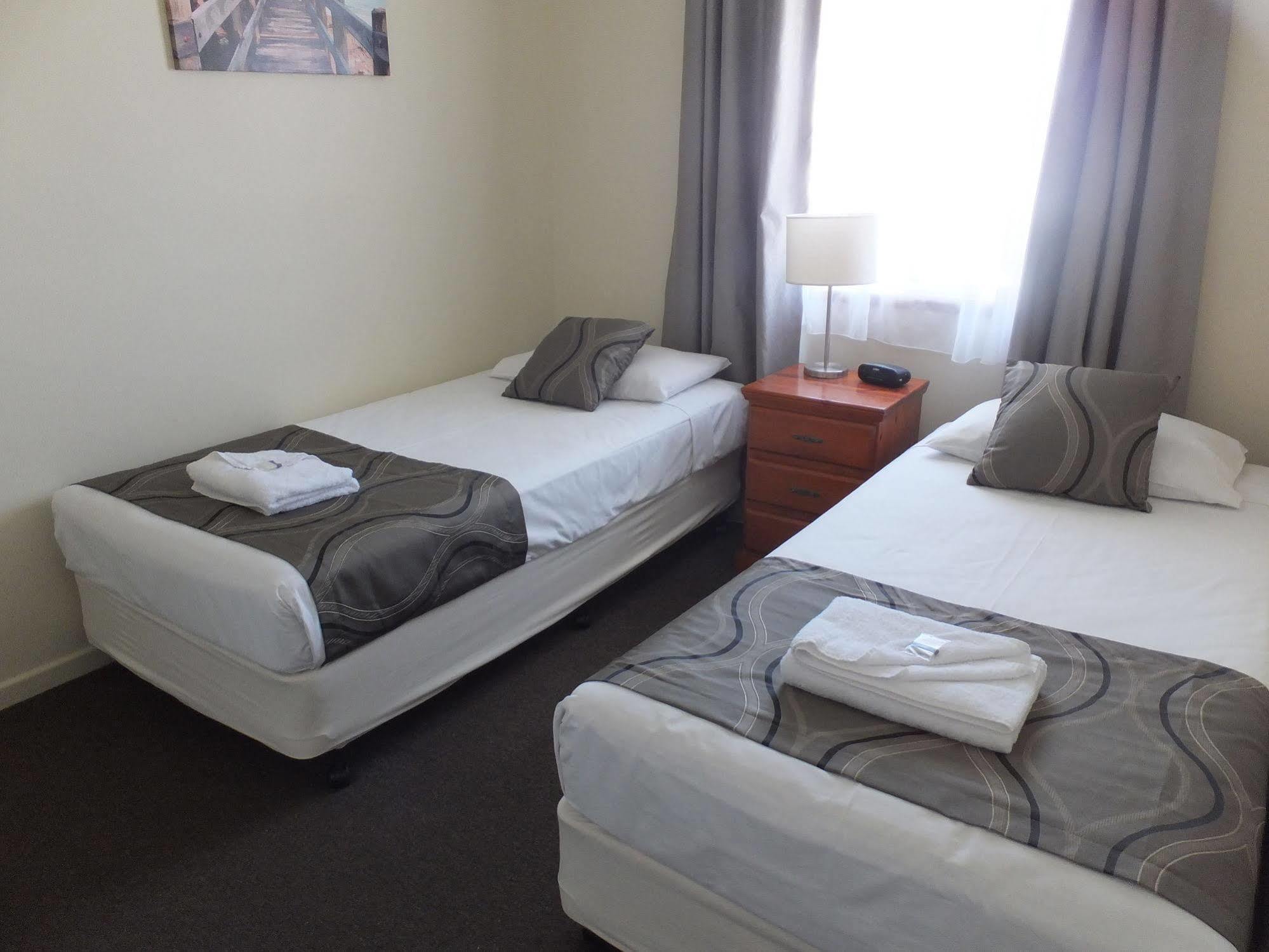 The Shores Holiday Apartments Mackay Eksteriør billede