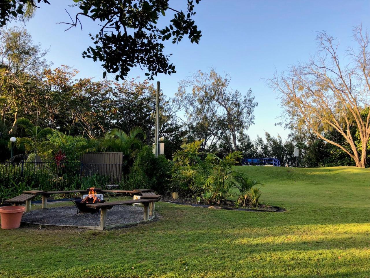 The Shores Holiday Apartments Mackay Eksteriør billede