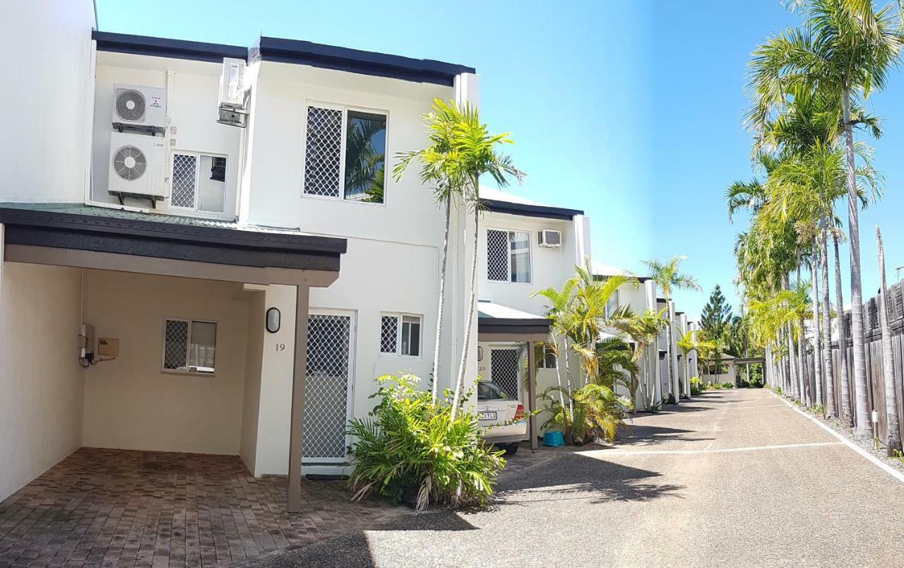 The Shores Holiday Apartments Mackay Eksteriør billede